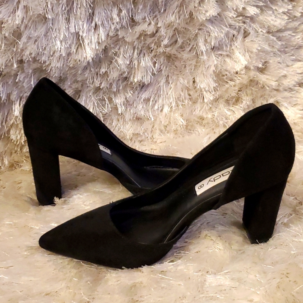 Black Shoes